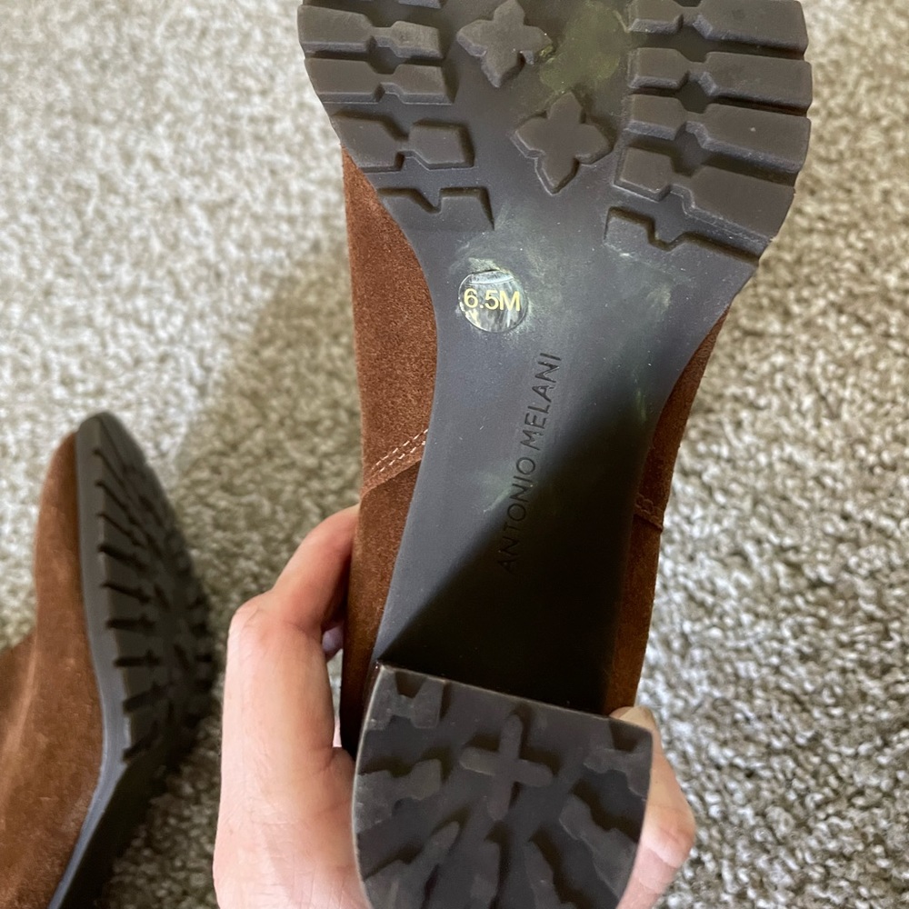 Antonio Melani brown women’s boots size 6.5
